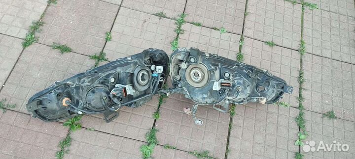 Фары на mitsubishi lancer 10