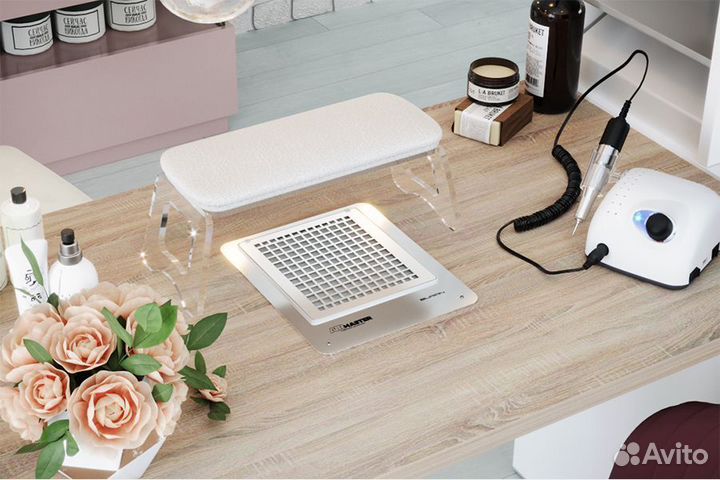 Маникюрная вытяжка встраиваемая