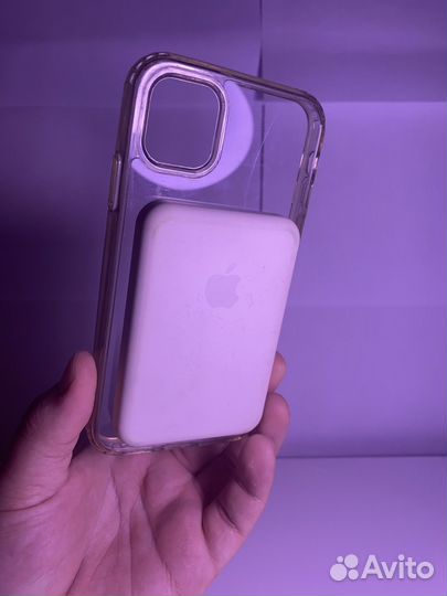 Чехол на iPhone 11
