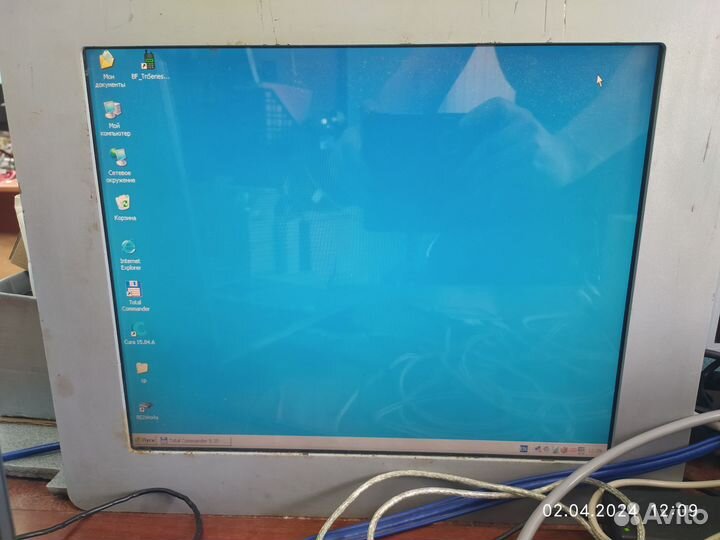 Сенсорный монитор 17