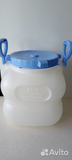 Ёмкость/ бак/ бочка пластиковая