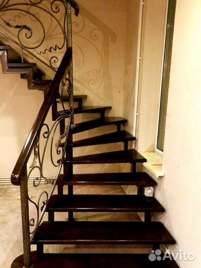 Лястница г-образная