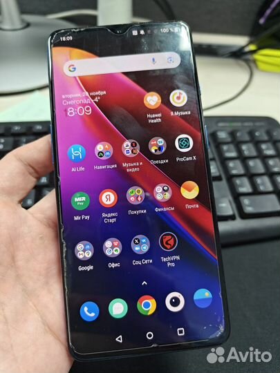 OnePlus 7T, 8/256 ГБ