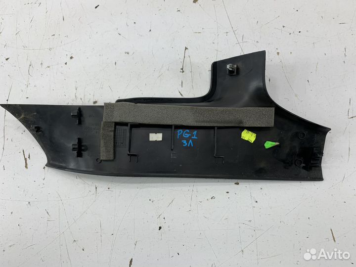 Peugeot 408 порожек задний левый