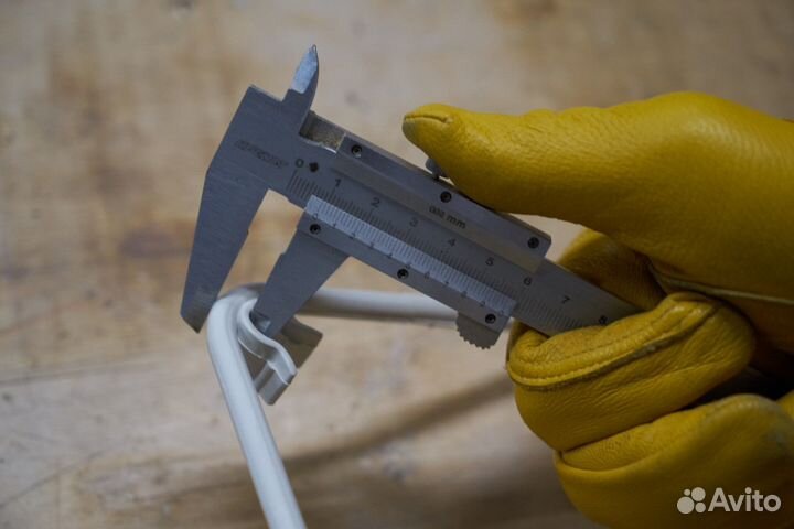 Хомут арматурный с пазами 150х150мм