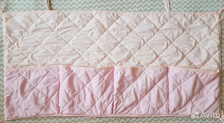 Кармашки для кроватки