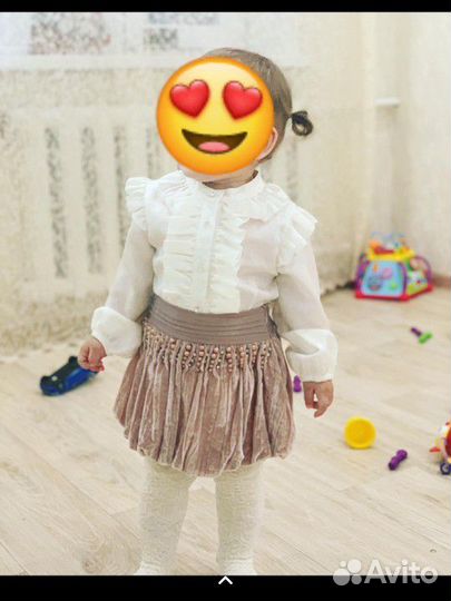 Юбка с блузкой