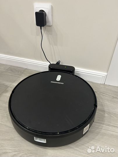 Робот пылесос redmond rv r630s