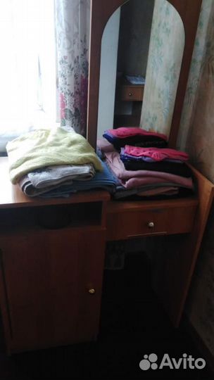 Продам спальный гарнитур