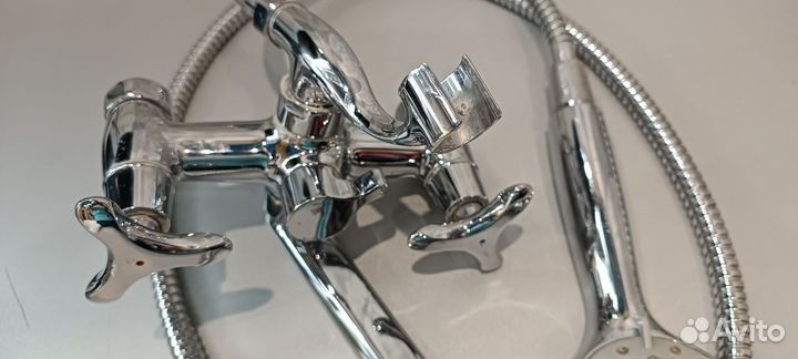 Смеситель сенсорный и другие