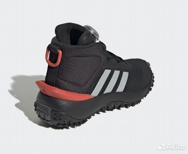 Новые утепленные ботинки от adidas boa original