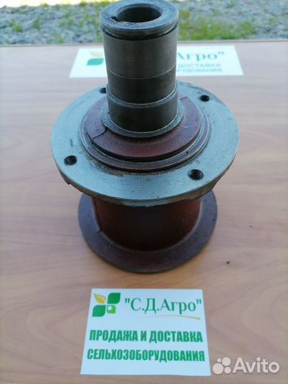 Ступица рабочей тарелки роторной косилки Wirax