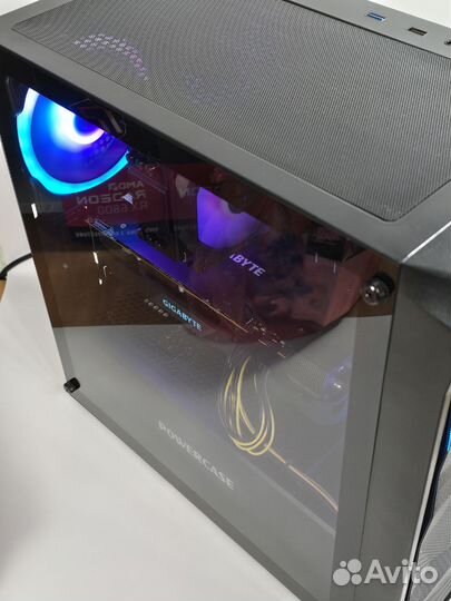 Топовый игровой компьютер Ryzen 5/B450/16GB/5700XT