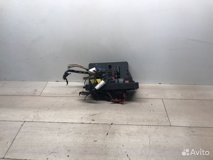 Блок предохранителей Mercedes Sprinter W907 OM654