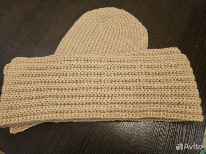 Комплект шапка и шарф