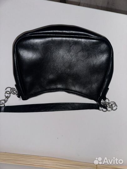 Сумка женская на цепочке