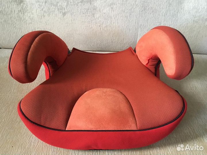 Автомобильное кресло бустер Heyner 15-36кг