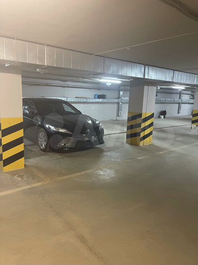 Машиноместо, 25 м²