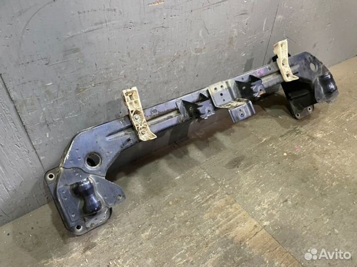 Усилитель бампера передний Mitsubishi Outlander 2