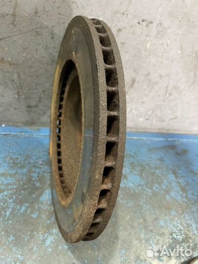 Диски комплект передние Suzuki Grand Vitara 3 TD