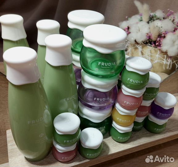 Пустые баночки от кремов