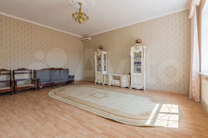 Дом 154,5 м² на участке 4,6 сот.