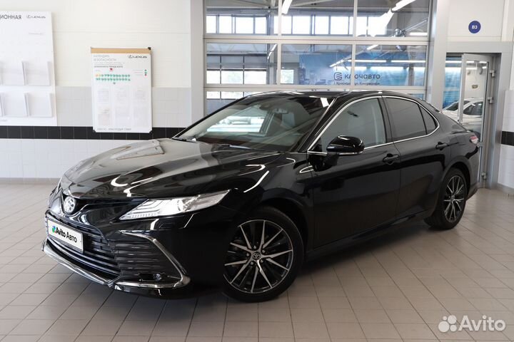 Toyota Camry 2.5 AT, 2021, 15 567 км