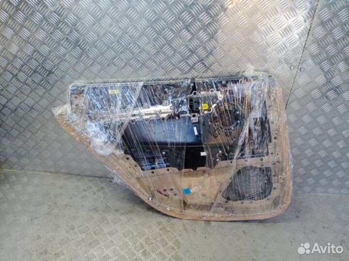 Обшивка двери задняя правая Hyundai 2020-2021