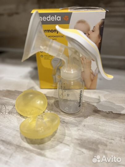 Молокоотсос medela ручной