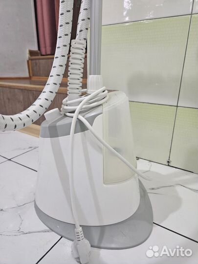 Отпариватель для одежды вертикальный