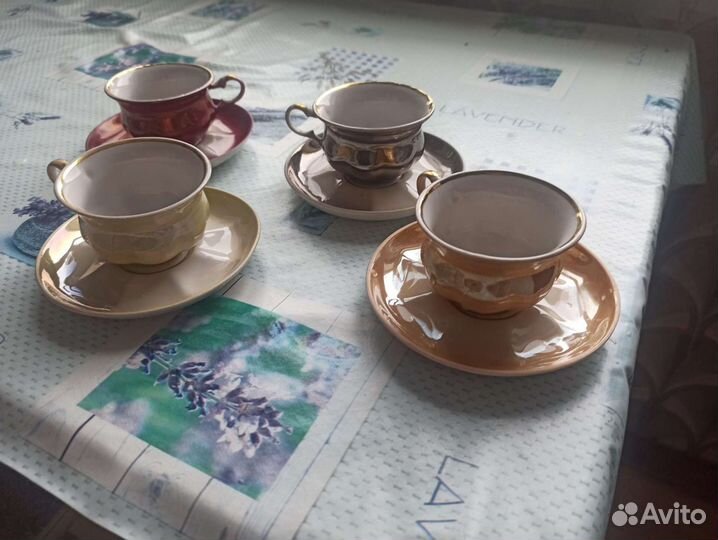 Набор из 3 кофейных кружек с блюдцами