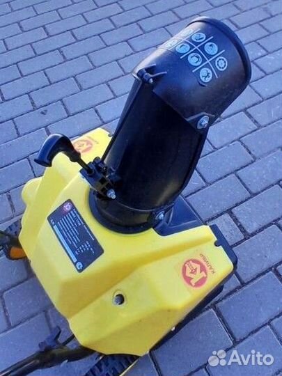 Снегоуборщик электрический