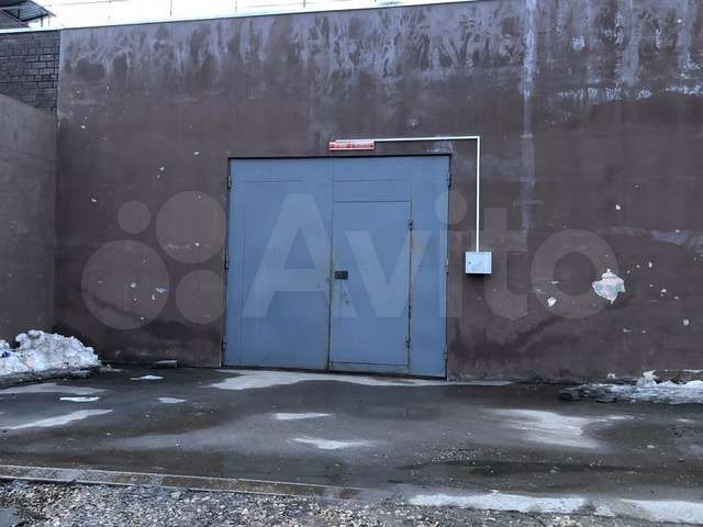 Машиноместо, 20 м²