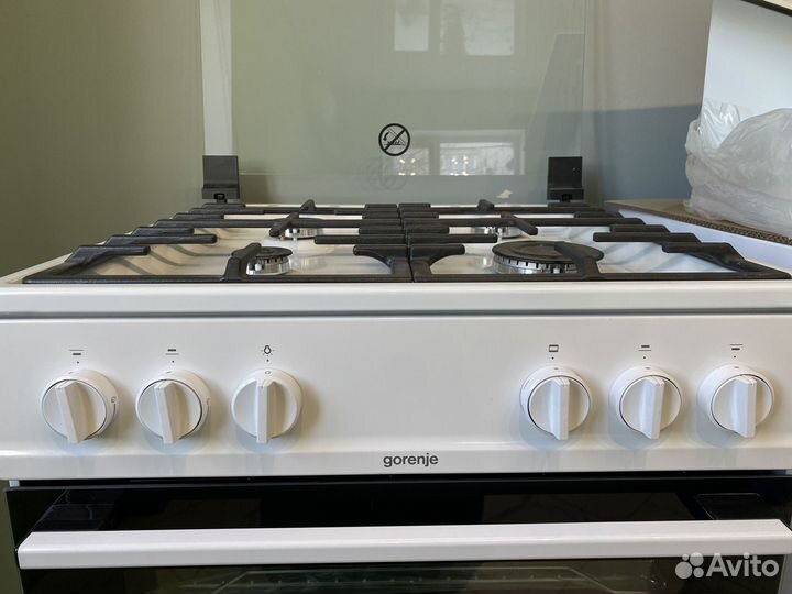 Плита газовая новая 60х60