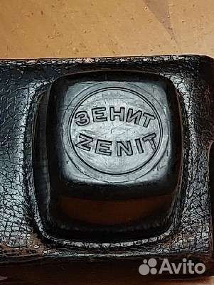 Плёночный фотоаппарат Зенит