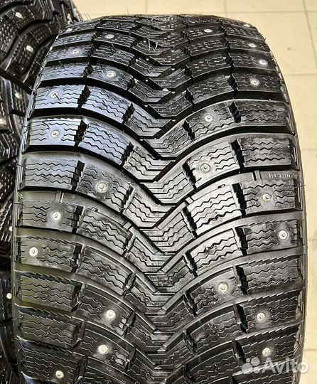 Michelin X-Ice North 2 245/40 R18 97T