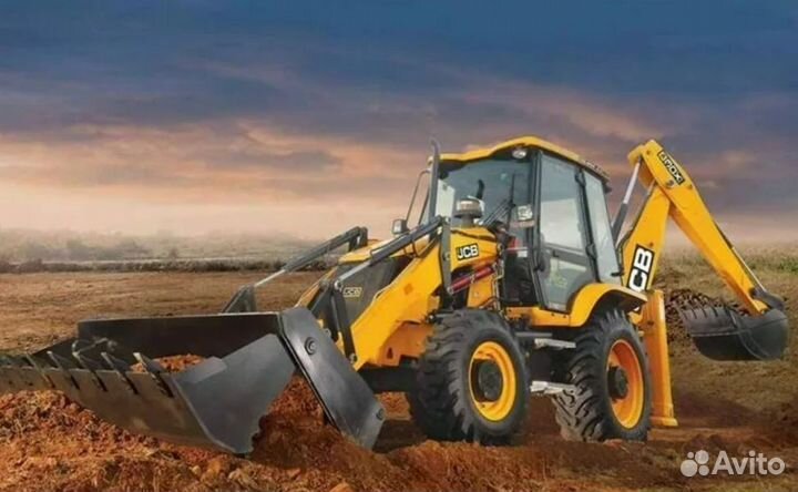 JCB 3cx-4cх 2015 стекло дверное правое верхнее