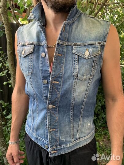 Dsquared безрукавка