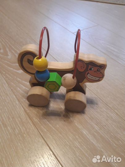 Развивающие игрушки для малышей