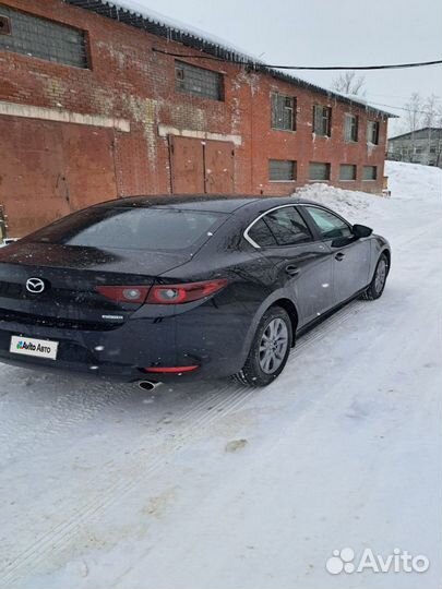 Mazda 3 2.0 AT, 2022, 8 550 км