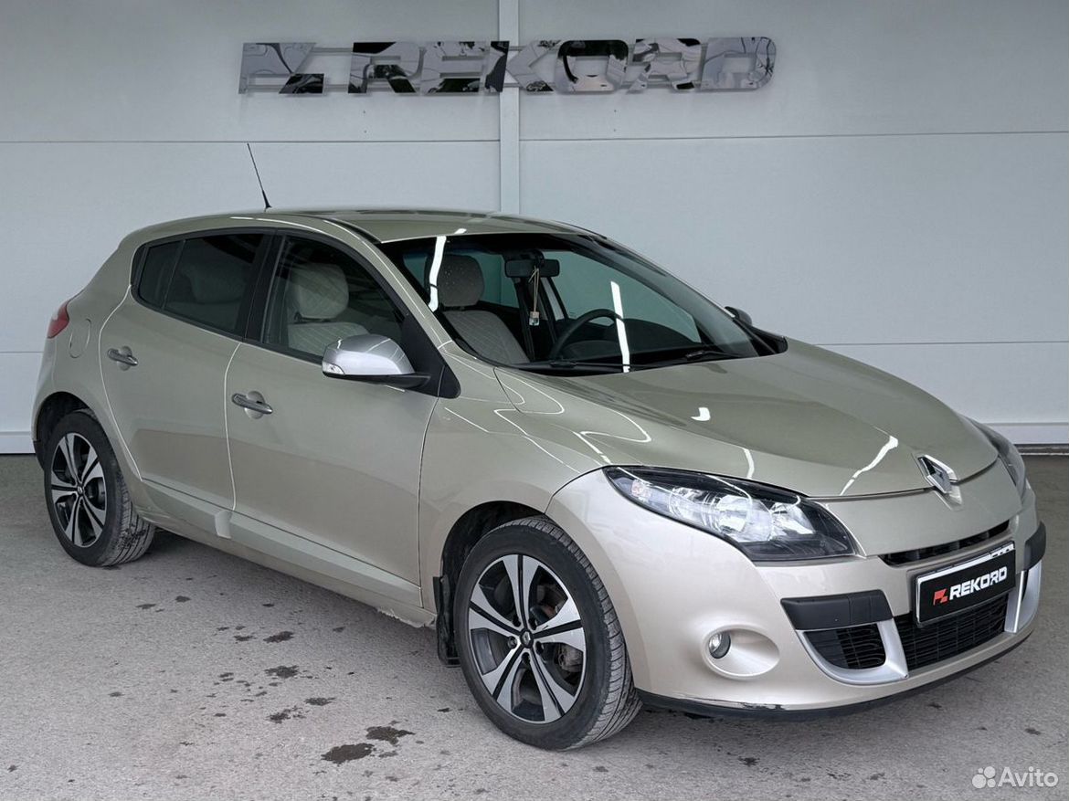 Renault Megane 1.6 AT, 2011, 204 832 км