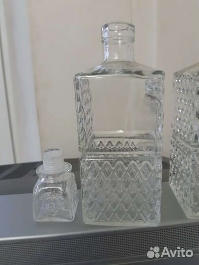 Графин,бутылка 500 гр