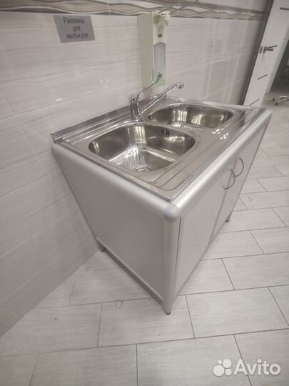 Раковина двойная с тумбой