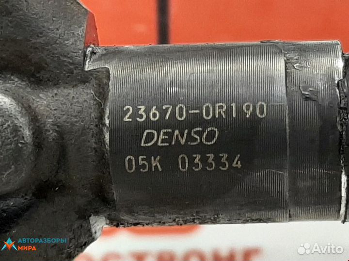 Форсунка Toyota Avensis 2 (T250) рест. 2008