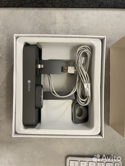 Зарядная док станция для iPhone, AirPods и Watch