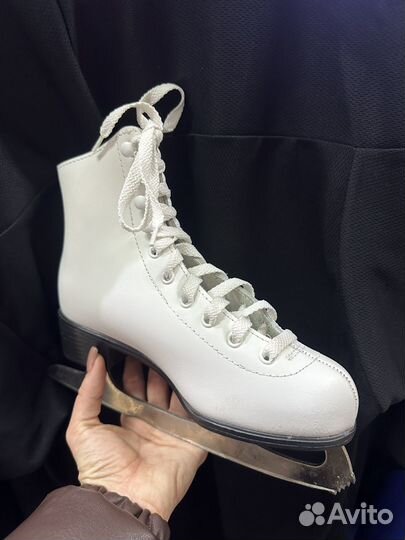 Коньки фигурные Marax Twizzle 35