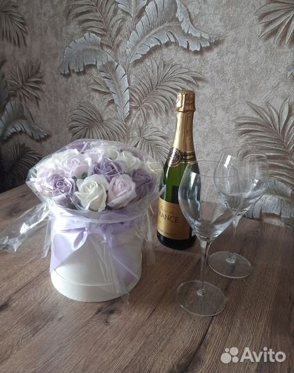 Букет из мыльных роз 21шт