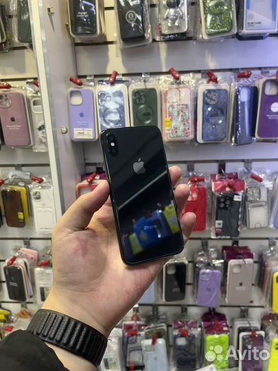 iPhone X, 64 ГБ