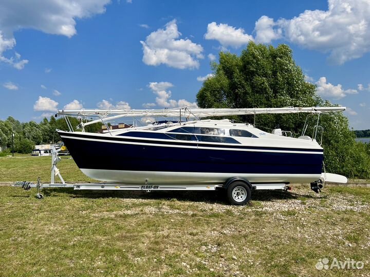 Мотосейлер Tattoo 26