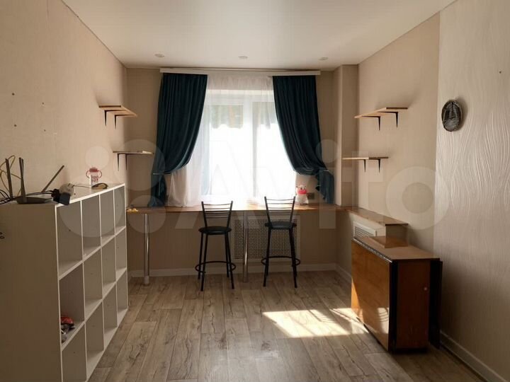 2-к. квартира, 50 м², 3/10 эт.